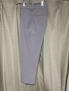 【未使用】GLOBALWORK ウツクシルエットドライプレミアムテーパードパンツ