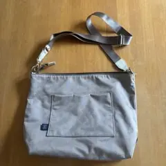 russtショルダーバッグ リバーシブル