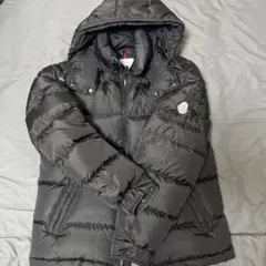 MONCLER ダウンジャケット ブラックのサムネイル