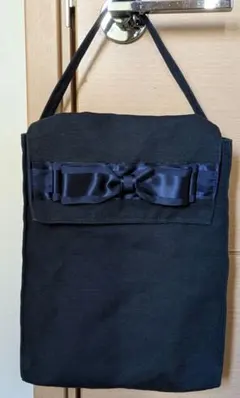 Item thumbnail for item b4c04504-eebe-43ea-a21a-9eb2f9847a50