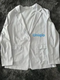 ライトブルーのユニクロブレザー、サイズL。