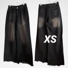 SHEIN ウォッシュ加工ワイドデニムパンツ　切りっぱなし　ブラックのサムネイル
