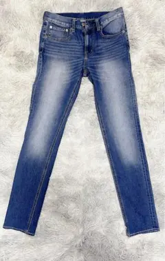 カジュアル❣️合わせやすいGU デニム　レディース　シンプル　ジーパン　ジーンズ