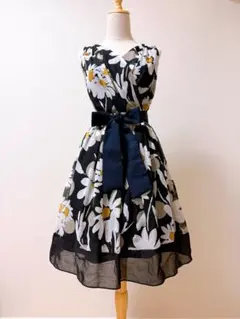 ☆エムズグレイシー ・ワンピース ☆ピンク薔薇柄42☆週末お値下げ