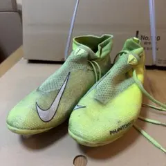 Nike Phantom GT AGサッカーシューズ