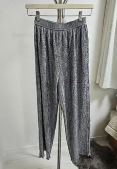 Item thumbnail for item c0c8fc24-2a50-40c7-87ad-6eee98aa891d