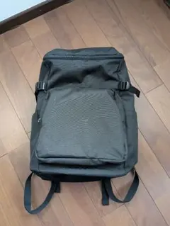 【美品】肩の負担を軽くする 撥水上から開くリュックサック