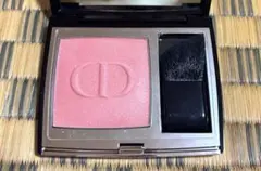 ディオール　スキンルージュブラッシュ　212