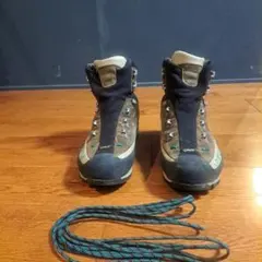 Item thumbnail for item 26d3d3e3-0663-451b-a9aa-5cda27e7bdbb