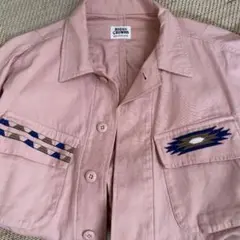【RODEO CROWNS】ピンク ミリタリージャケット 刺繍ポケット