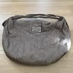 Item thumbnail for item 42721ba5-0c35-4f91-9be4-e29336b053e7