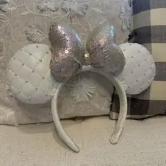 ディズニー カチューシャ レザー スパンコール パール キルティング