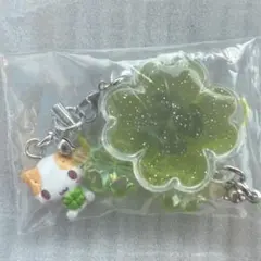 サンリオシークレットクローバーストラップ マシュマロみたいなふわふわにゃんこ