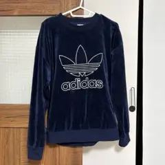 adidas ベロア トレーナー ネイビー Mのサムネイル