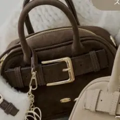 Chico ノベルティ　スウェード　バッグ．ブラウン