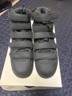 〆 ビリーアイリッシュNIKE AIR FORCE 1 エアフォース1