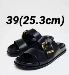 2025年最新】zara バックルフラットサンダルの人気アイテム