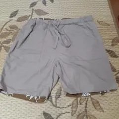 ベイフロー リバーシブル ショートパンツ パイナップル柄のサムネイル