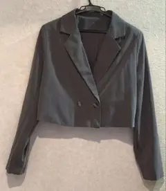 グレー ダブルボタン ショートジャケット