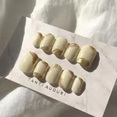 ミラーネイル　ニュアンスネイル凸凹ネイルうねうねホワイトネイル成人式結婚式卒業式