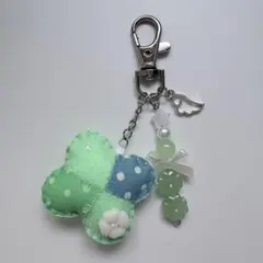[No.9] ハンドメイド クローバー チャーム キーホルダー ウィッシュコア