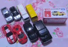 トミカ6台　RMZCITY2台　マジョレット1台　トミカ収納バケツのサムネイル