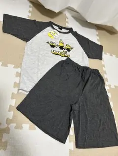 【新品タグ付き✨】ミニオンズ パジャマセット 140cm