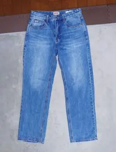 GUESS Originals Kit Relaxed Jeans デニムパンツのサムネイル