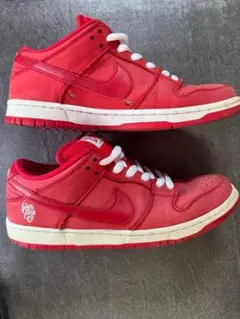 Nike SB Dunk Low Girls Dont Cry verdy
