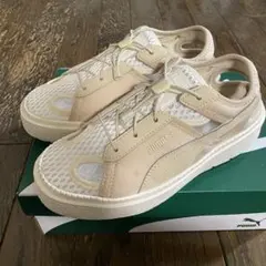 PUMA 厚底スポーツサンダル 23.5cmのサムネイル
