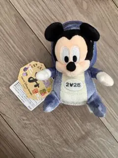 ディズニー ミッキーマウス 他 指人形付き 干支 ぬいぐるみ Amazon.co.jp: ミッキー 干支 ぬいぐるみ 指人形付 2025年 巳年