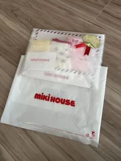 【新品未使用品】ミキハウス ベビー用靴下3足セット　11〜13cm