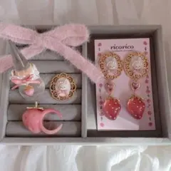 love by e.m. マスカット ピアス ぶどう フルーツ - メルカリ