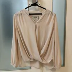 ブラウス　ベージュ　Acuta アクータのサムネイル