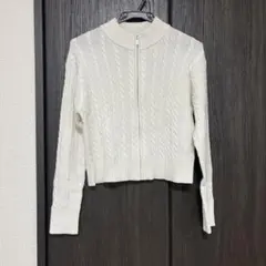 GU ホワイトニット