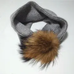 ポンポン　ファー付き　ニット　マフラー