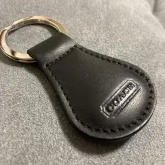 未使用品✨COACH ブラックレザー キーホルダー