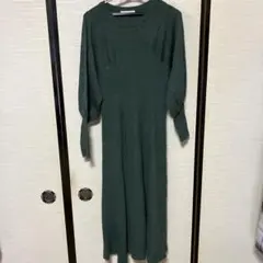 グリーン ニットロングワンピース 長袖