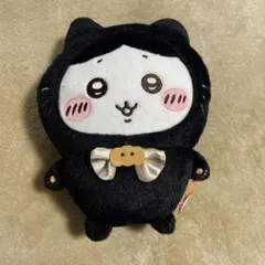 ちいかわ 黒猫のぬいぐるみ　ハチワレ