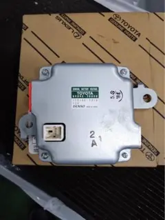 プリウス3系プリウスα用トヨタ純正 バッテリー電圧センサー - メルカリ