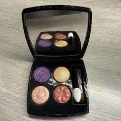 CHANEL レキャトル　アイシャド239 ボタン バロック