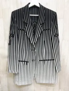 Item thumbnail for item b9466611-cb67-4ba7-9355-e0eee3848172