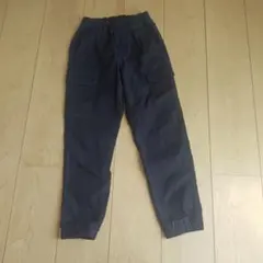 ユニクロ　ネイビー長ズボン　ウエストゴム　140cm