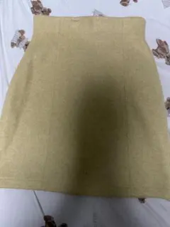 EMODA ベージュ タイトスカート