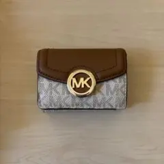 ベ*♡様 MICHAEL KORS 財布