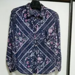 値下げしました　RNA花柄シャツのサムネイル