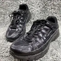 トリプルブラック