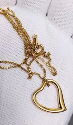 ゴールド ハート型 ネックレス