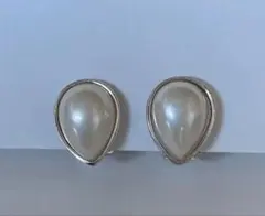 Item thumbnail for item 56f2acbe-e5f8-48da-aa70-a24273b98478