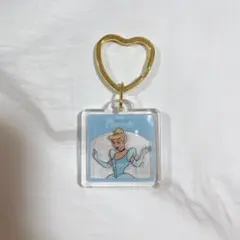 ディズニー プリンセス シークレットキーチェーン シンデレラ